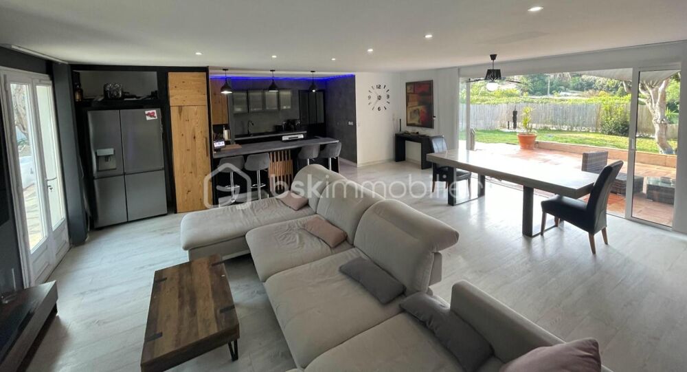 Vente Villa Maison de plain-pied avec piscine + T2 indépendant Sanary sur mer