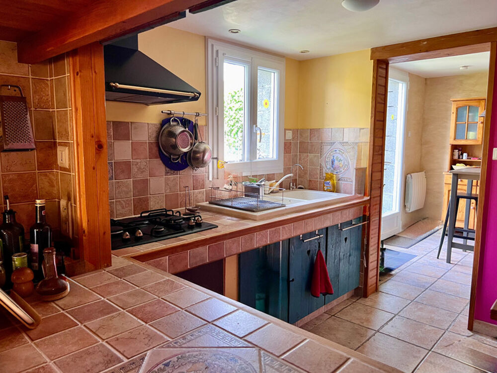 Maison à vendre 5 pièces Proche de COGNAC (16)