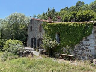  Propri�t�/ch�teau � vendre 6 pi�ces 240 m�