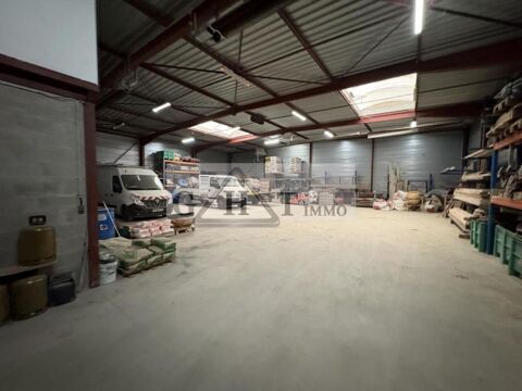 ENTREPOT INDEPENDANT 945 M² A VERT SAINT DENIS A LOUER 7650 77240 Vert saint denis