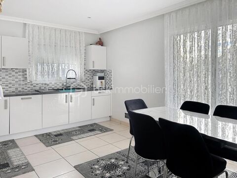   Nouveaut en Exclusivit !! Maison - 5 pice(s) - 90 m