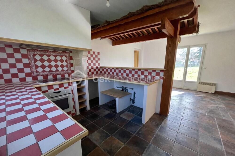 Vente Maison Maison de 147m2 sur une parcelle de 2500m2 Saint denis de pile