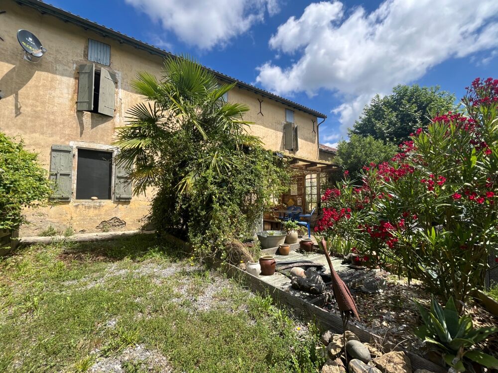 Vente Maison MAUBOURGUET (65) proche: ANCIENNE LONGERE sur 3200m2 clos ET 1 appartement, mobil home, garage. Double vitrage, salles d'eau réc Maubourguet