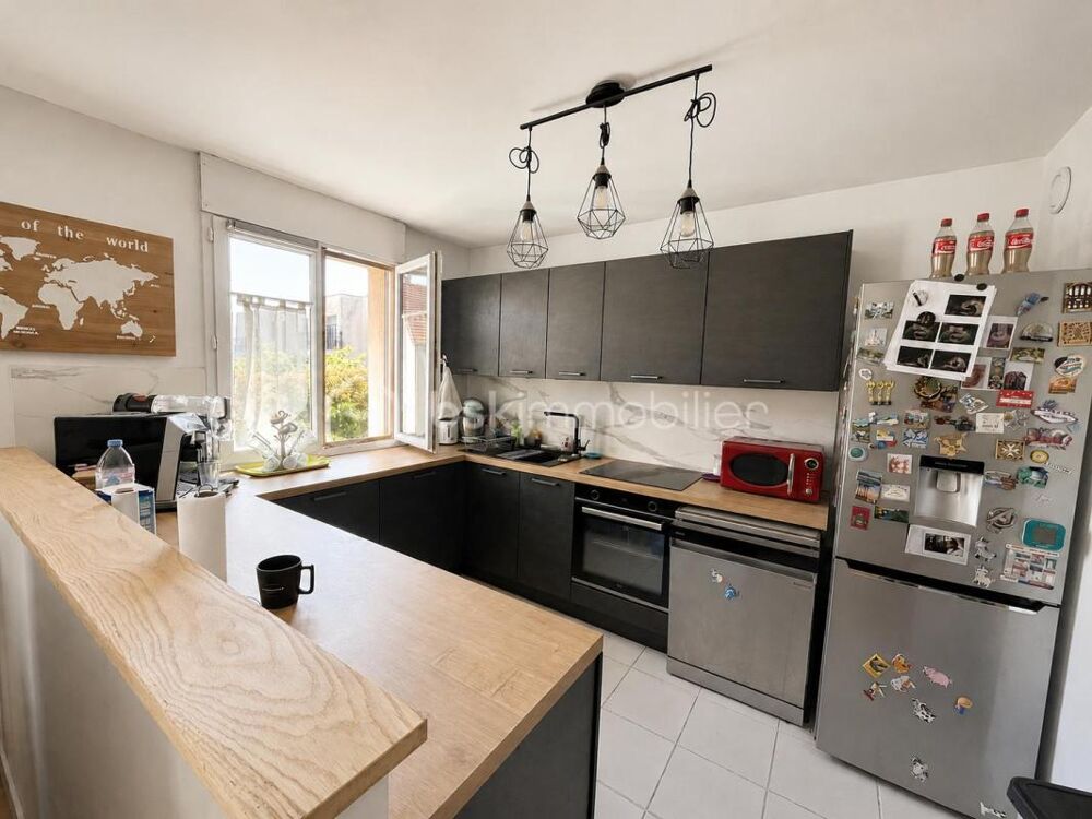 Duplex ensoleillé avec vue dégagée à Ris-Orangis