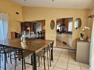  Propri�t�/ch�teau � vendre 12 pi�ces 266 m�