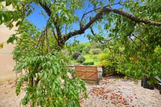  Propriété/château à vendre 11 pièces 229 m²