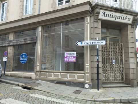  22000 SAINT BRIEUC - Local commercial, Emplacement d'angle, Centre-ville 