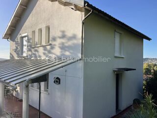  Maison � vendre 8 pi�ces 193 m�