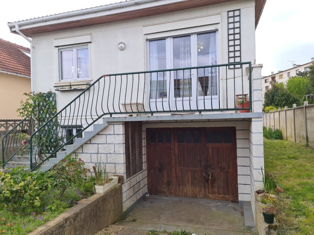 Maison à vendre 3 pièces LES CLAYES SOUS BOIS (78)
