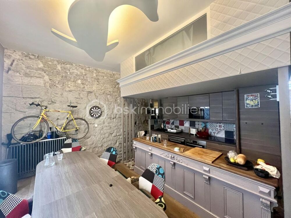 Vente Loft T4 - 98 m2 - 3 chambres - RUE POLONCEAU - Paris XVIIIème Paris 18