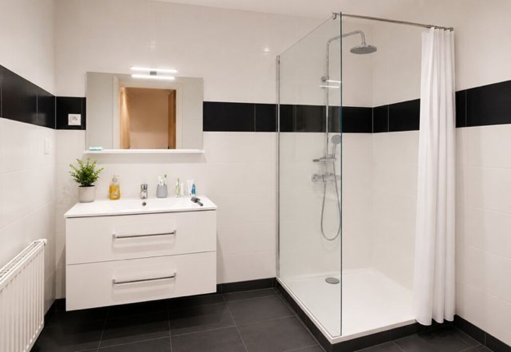 Vente Appartement Appartement T2 de 64 m² entièrement rénové – Cœur de Roche-la-Molière Roche la moliere