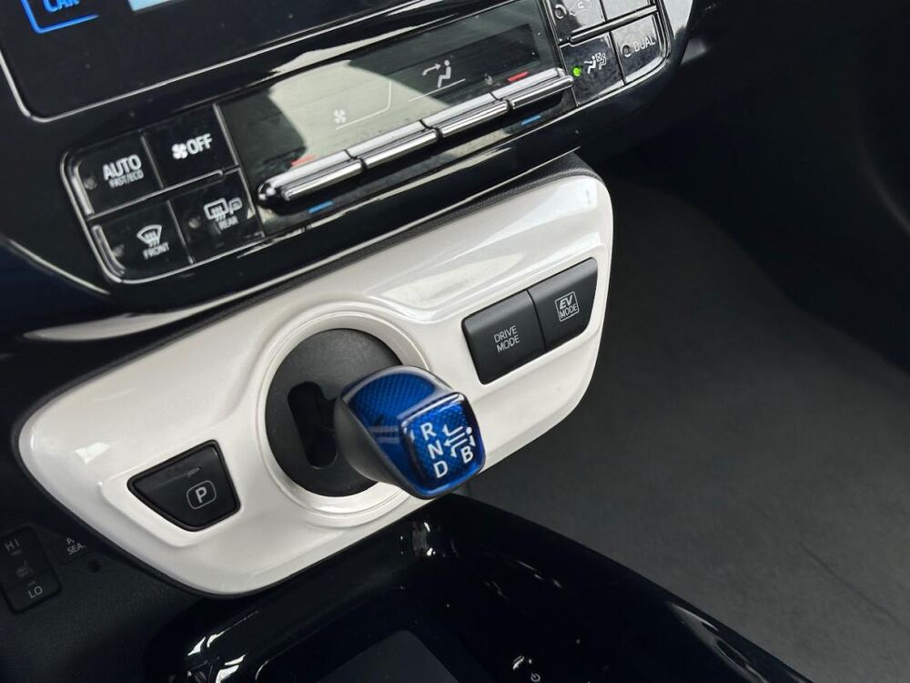 Prius IV 1.8 VVT-I HYBRID DYNAMIC 2018 occasion 78240 Chambourcy