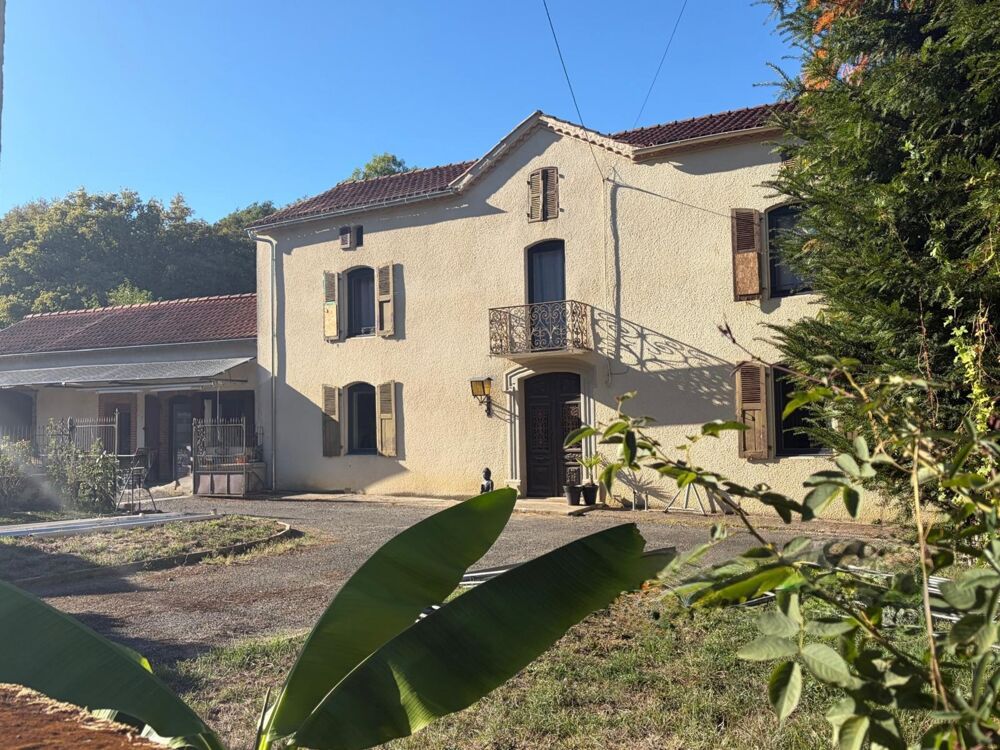 Maison 7 pièces 240 m² · à Heres · 240 m² · 249 000 €