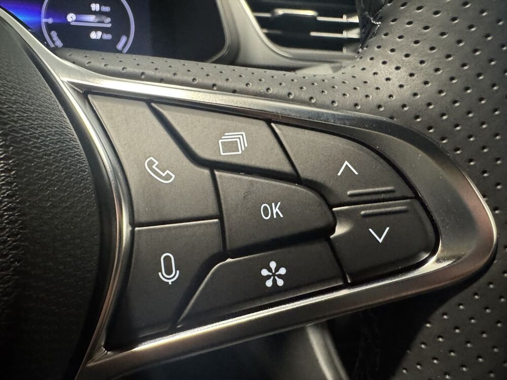 Captur II (2) 1.8 E-TECH FULL HYBRID 160 BA TECHNO 2026 occasion 52000 Chamarandes-Choignes