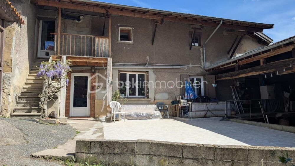 Vente Maison Ferme en U - 138 m² habitables, 4 chambres, jardin et grange Souzy