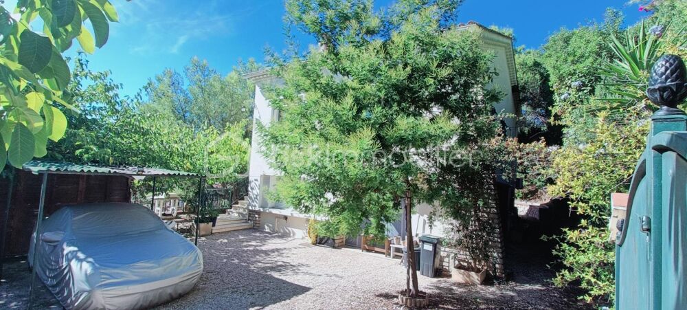 Villa 5 pièces de 158m²