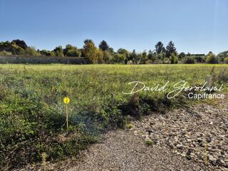  Terrain à vendre 639 m²