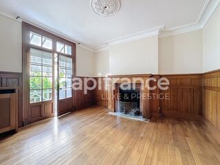  Maison à vendre 9 pièces 181 m²