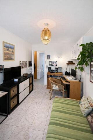  Appartement � vendre 5 pi�ces 77 m�