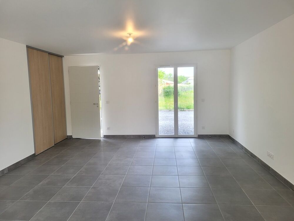Dpt Gironde (33), à vendre maison neuve 90 m2 avec en plus garage 15 m2 et terrain de 820 m2