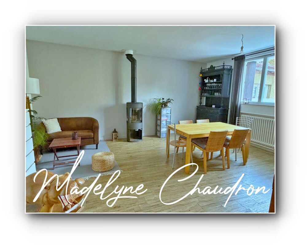BOURAY-SUR-JUINE  Maison ancienne 4 chambres  Jardin  2 stationnements