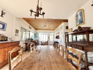  Immeuble à vendre 11 pièces 348 m²