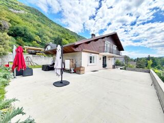  Maison à vendre 6 pièces 174 m²