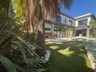  Maison � vendre 7 pi�ces 261 m�