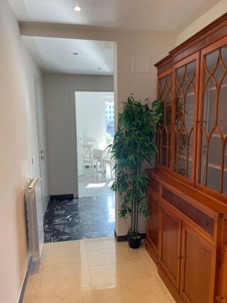  Appartement à louer 1 pièce 38 m²