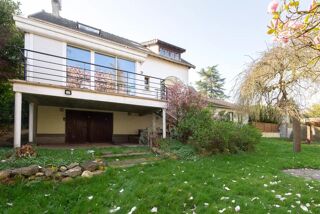  Maison � vendre 8 pi�ces 180 m�