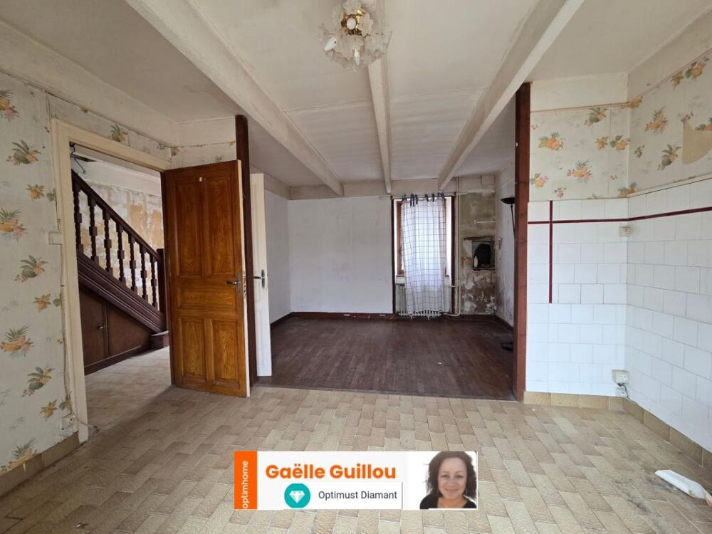 Cléder : Maison à rénover 4 pièces + combles aménageables