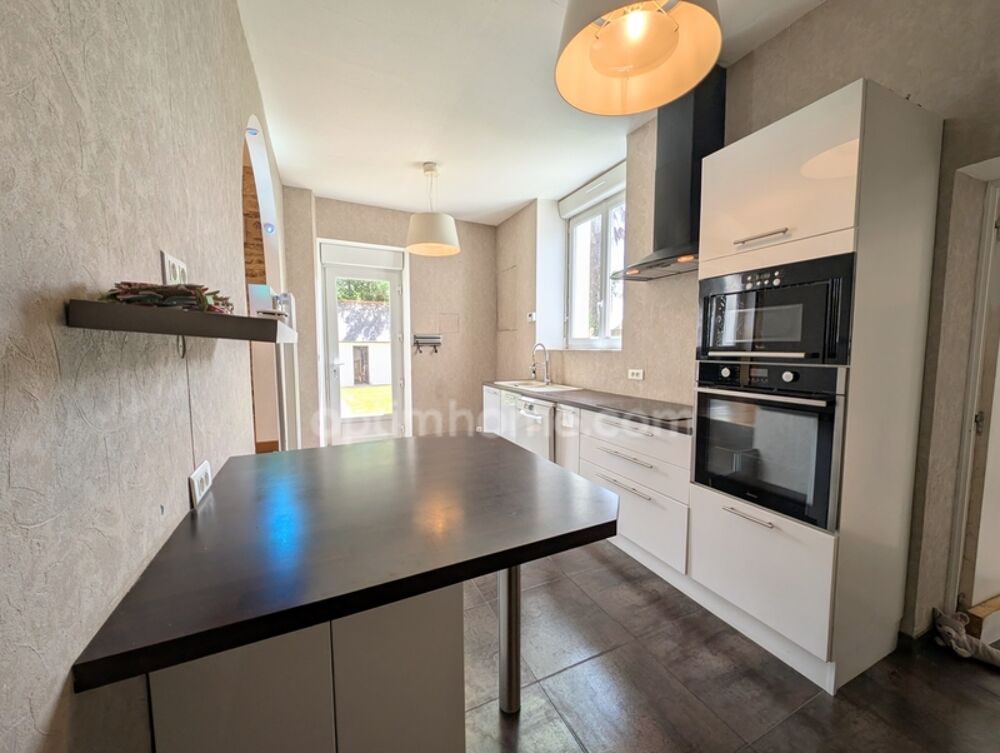 Vente Maison Maison à vendre 6 pièces PLONEOUR LANVERN (29) Ploneour lanvern