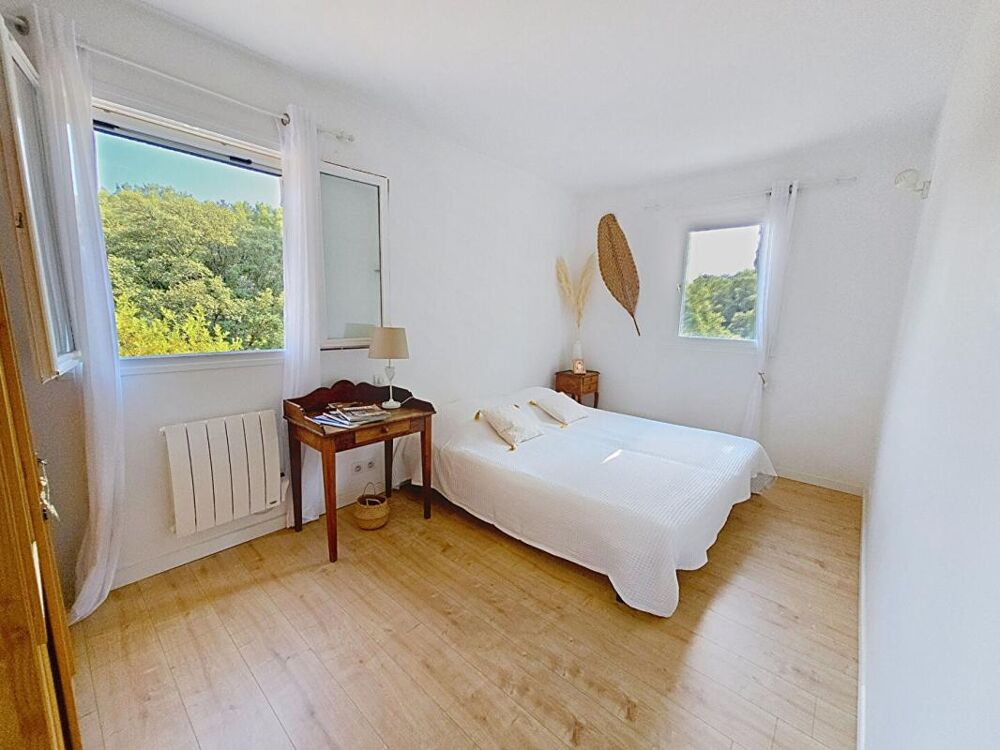 à vendre  Villa Sanary-sur-Mer (83110)