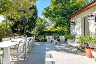  Maison à vendre 8 pièces 200 m²