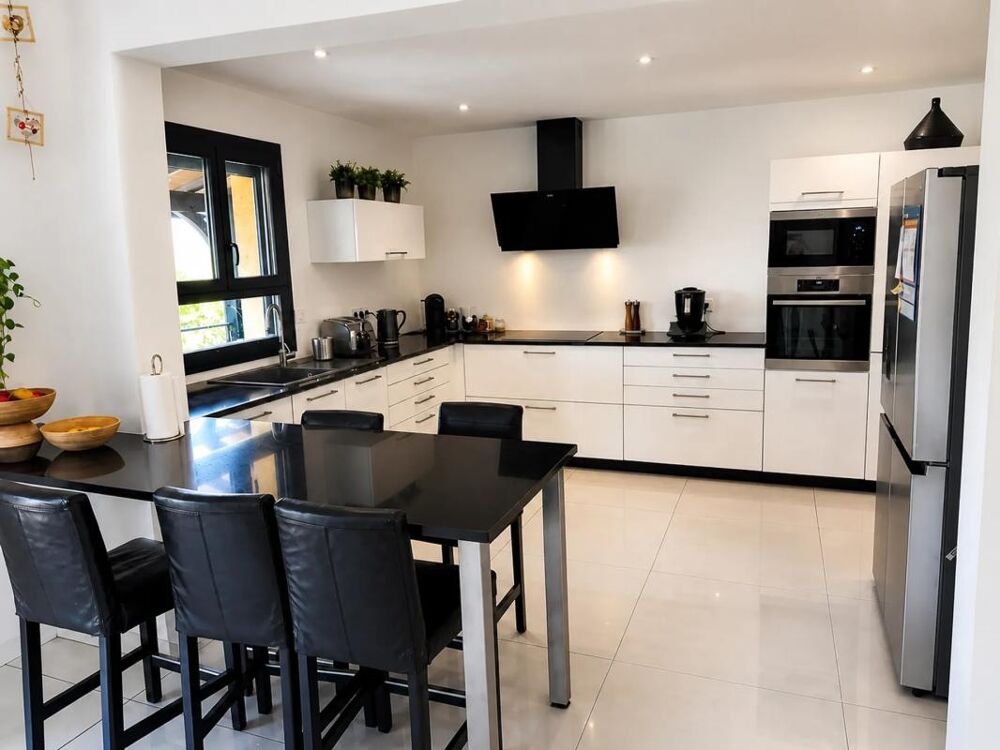 Vente Maison Maison de 10 pièces de 318 m² à Norges-la-Ville Norges la ville