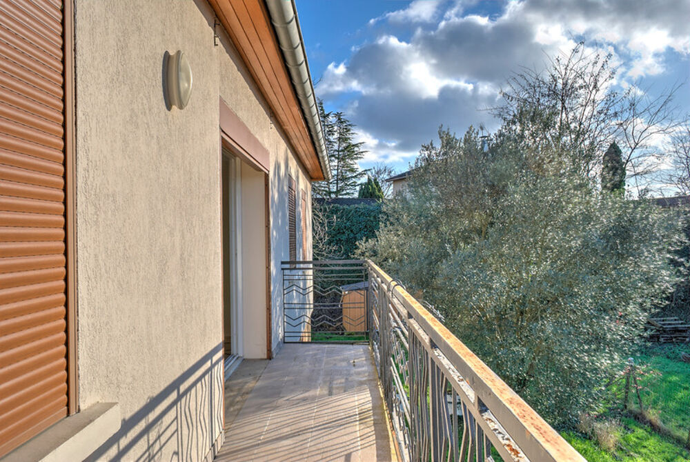 GENAY (69) - Maison 141 m² - 7 pièces - 1775 m² de terrain - Fort potentiel