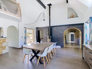  Maison à vendre 9 pièces 330 m²