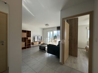  Appartement à louer 2 pièces 43 m²
