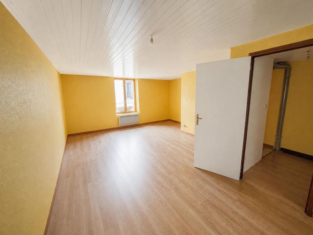 Immeuble de 7 pièces de 179 m² à Bourbonne-les-Bains
