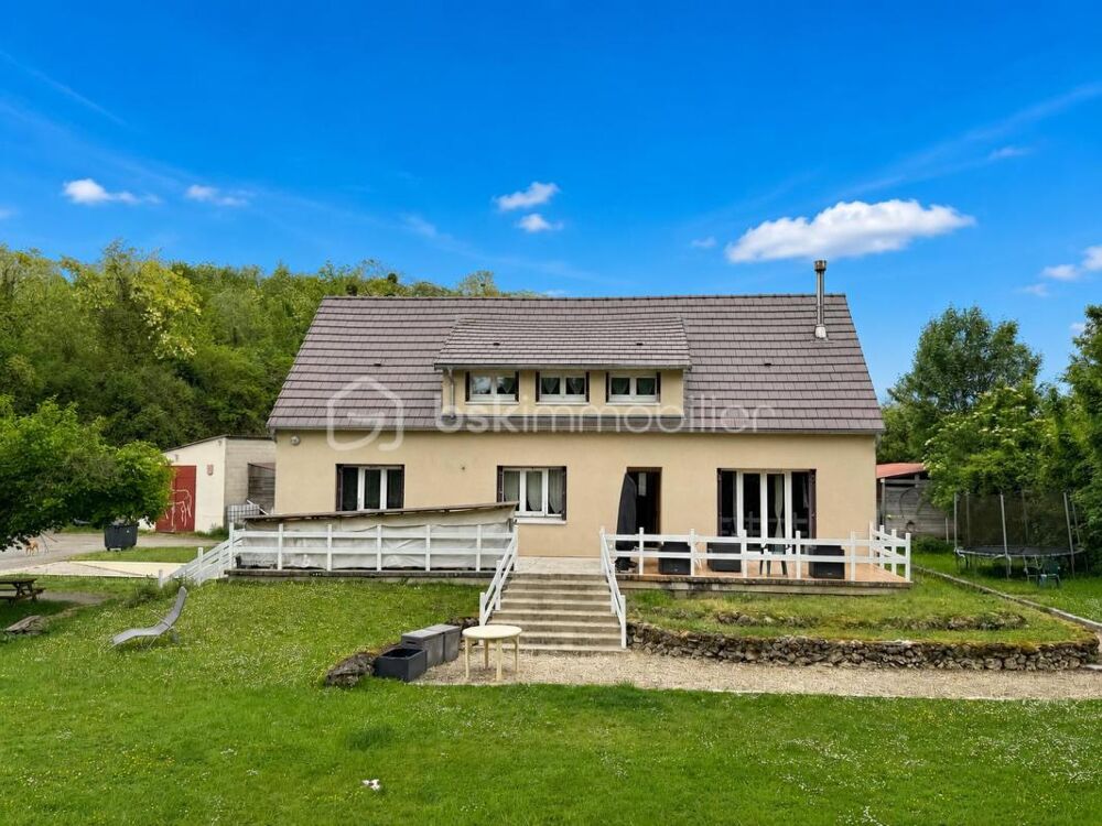 MONTHYON  PROPRIÉTÉ SUR PRÈS DE 8 000 m² DE TERRAIN AVEC FORT POTENTIEL DINVESTISSEMENT