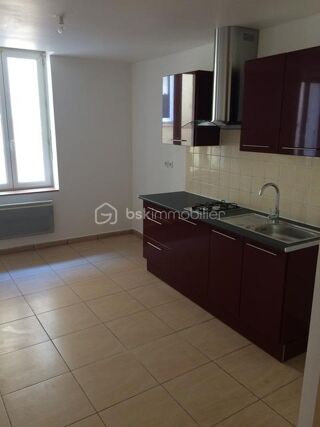  Immeuble à vendre 9 pièces 215 m²