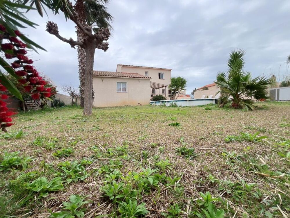 Magnifique villa de 130 m² sur un terrain 4 faces de 740 m² au fond d'une impasse calme