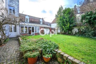  Maison à vendre 9 pièces 232 m²