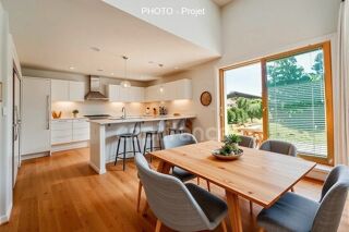  Maison  vendre 8 pices 211 m