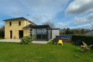  Maison  vendre 10 pices 230 m