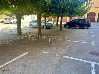  Parking / Garage � vendre 12 m�
