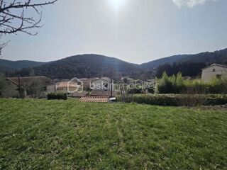  Terrain à vendre 784 m²
