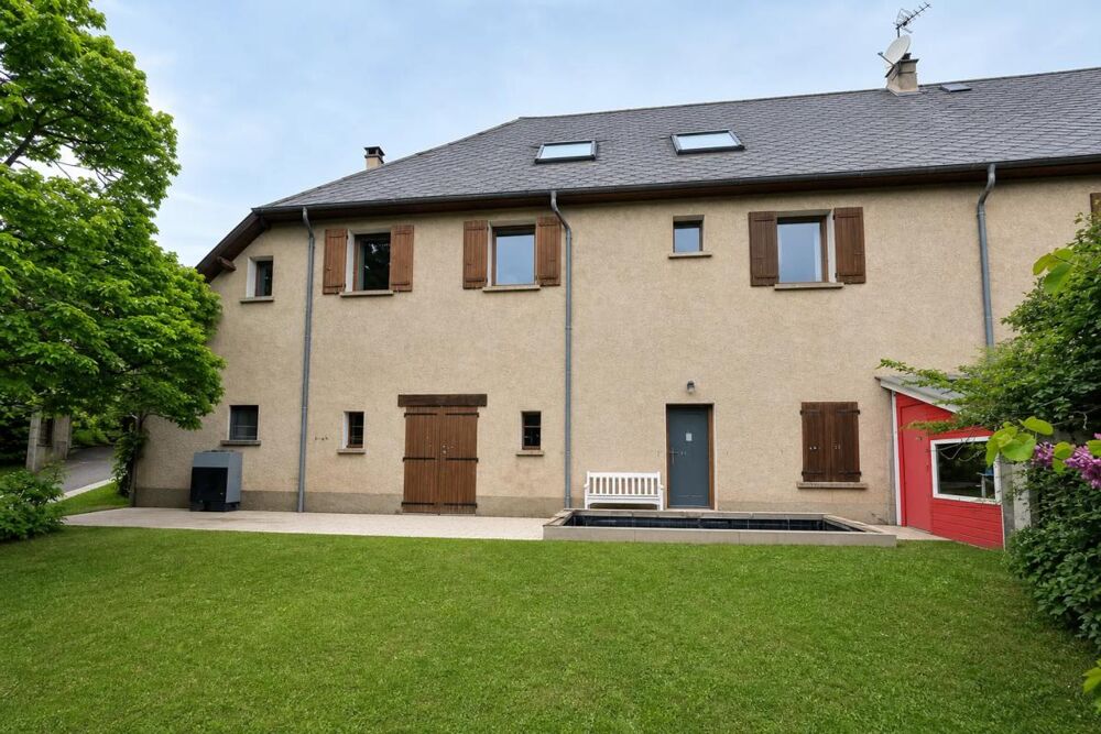 Maison de 227 m², Pelleautier, occupée