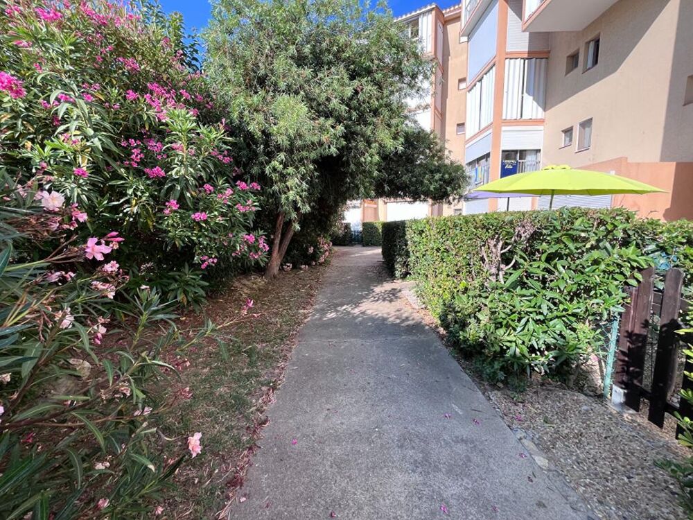 Vente Appartement Magnifique appartement de type T1/T2 de 32 m² hors carrez à 100 m de la mer dans une résidence de standing avec piscine Argeles sur mer