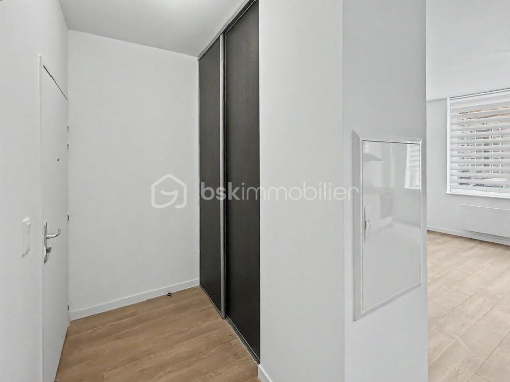 HYPER-CENTRE DAMIENS  APPARTEMENT T3 DE 69 M² EN REZ-DE-CHAUSSÉE
